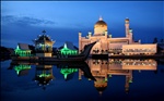 Sultan Omar Ali Saifuddin Mosque - Bandar Seri Begawan, Brunei 